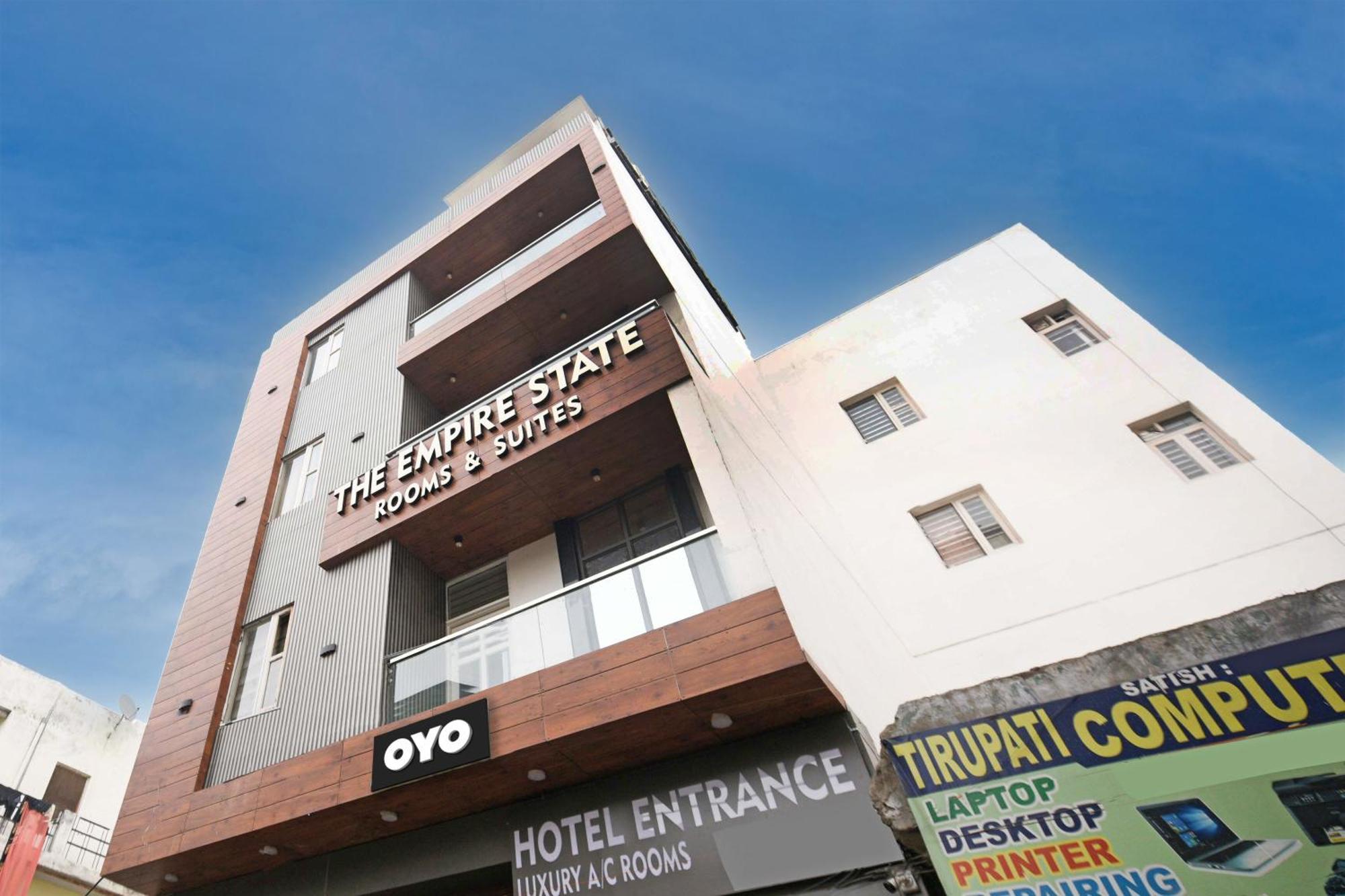 Hotel O Empire State Делхи Екстериор снимка